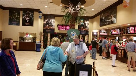 vero beach movies showtimes|majestic movie theater vero beach.